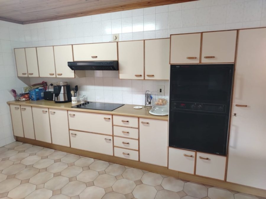 7 Bedroom Property for Sale in Bothasrus Eastern Cape